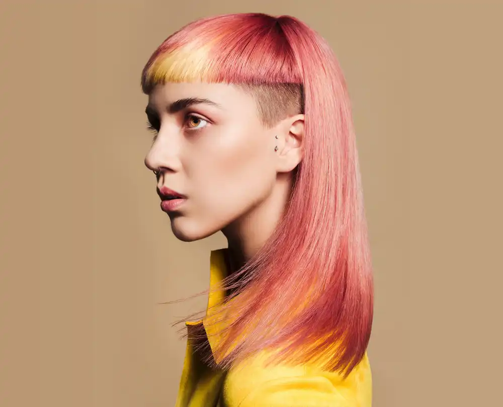 ZAYN Salon interior with midcentury vintage decor and organic ambiance